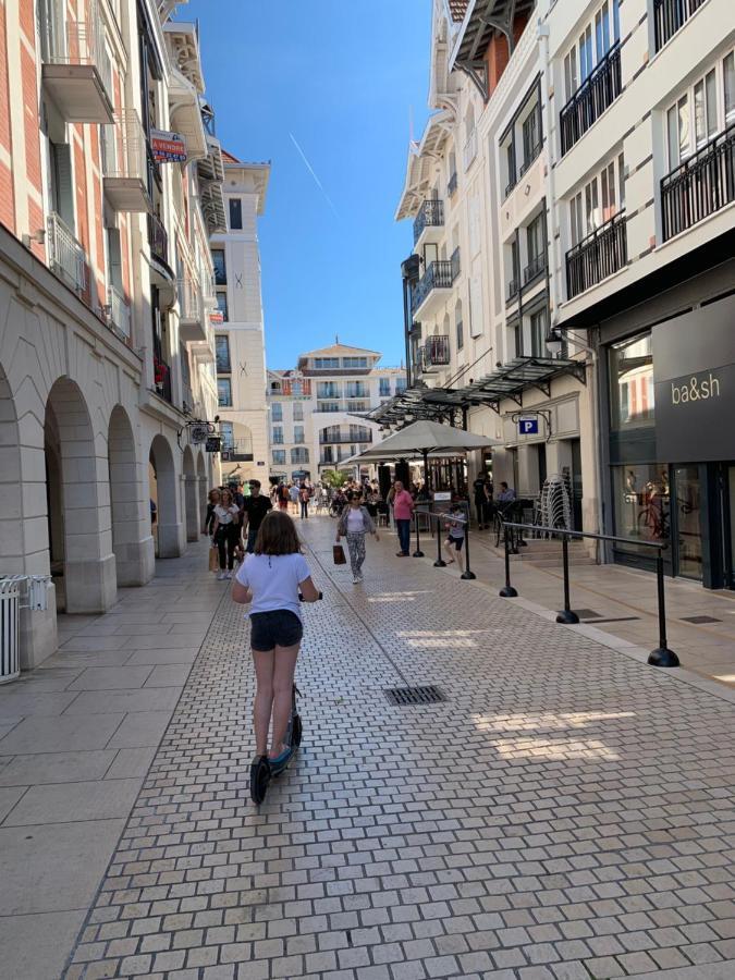 Le Central Plage - Commerce - Marche A 2 Pas Lägenhet Arcachon Exteriör bild